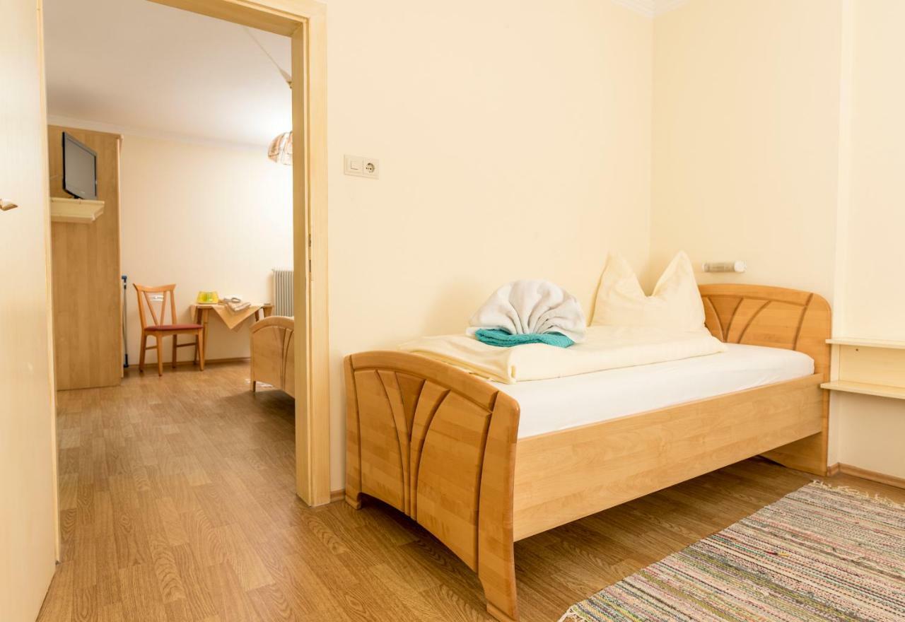 Gasthof Pension Rabl Фёлькермаркт Экстерьер фото